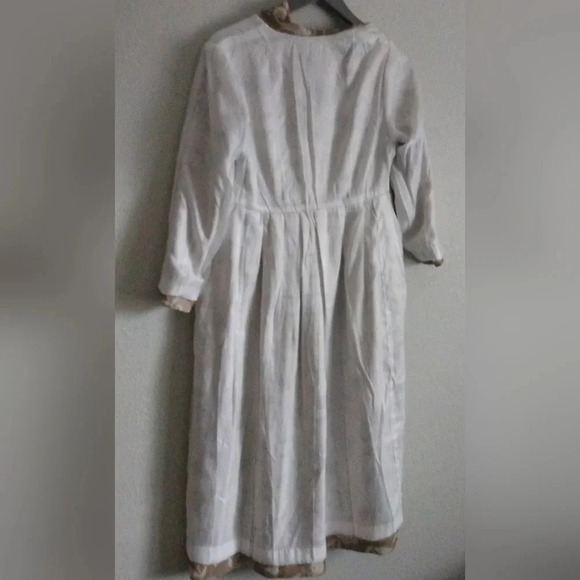 Cottagecore Dress- Mid-Century Style Collared Button Up Knee Length-Taupe floral - Picture 12 of 16